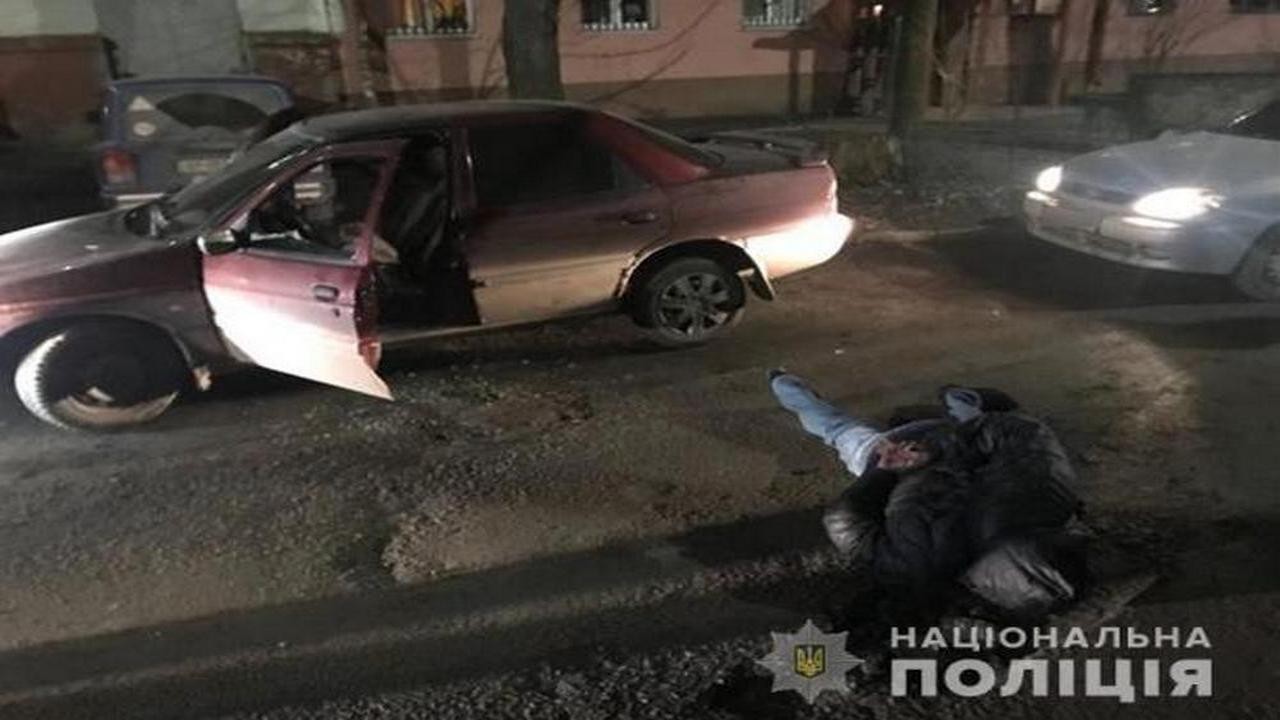 У Запоріжжі поліцейські викрили групу серійних автовикрадачів